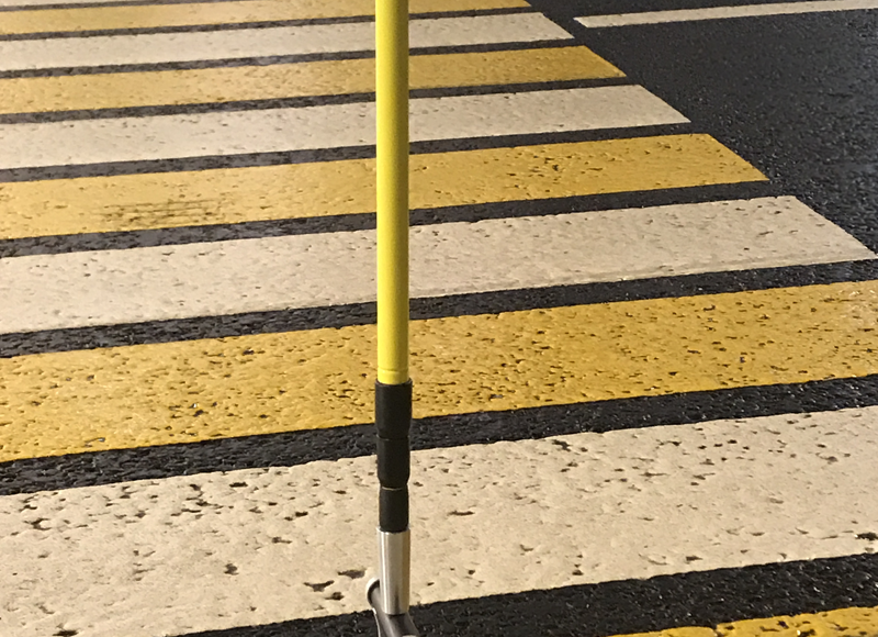 Retroreflectometer